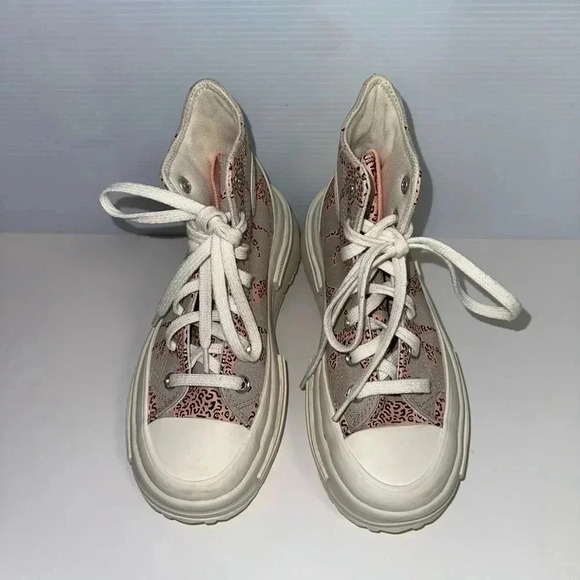 Converse Run Star Legacy CX Platform Cheetah Size 4.5 Kids / 6-6.5 Women’s - Picture 2 of 16